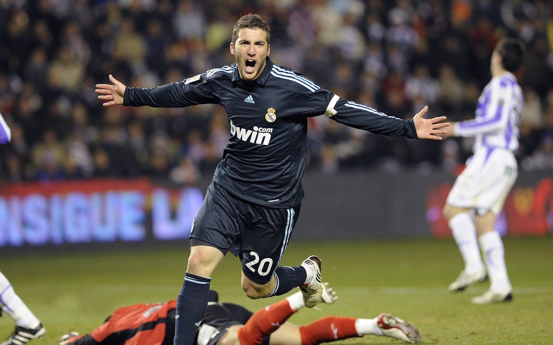 皇家马德里主帅放话：乒超联赛季后赛必胜俄克拉荷马城雷霆，郭艾伦冷笑回应